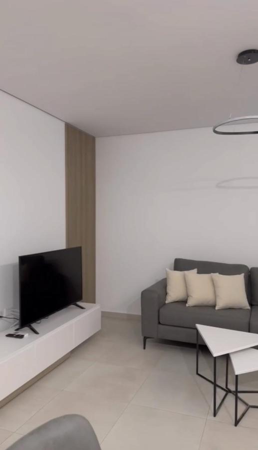 Eme Apartments - Kompleksi San Pietro, Gjiri I Lalzit Дуррес Экстерьер фото