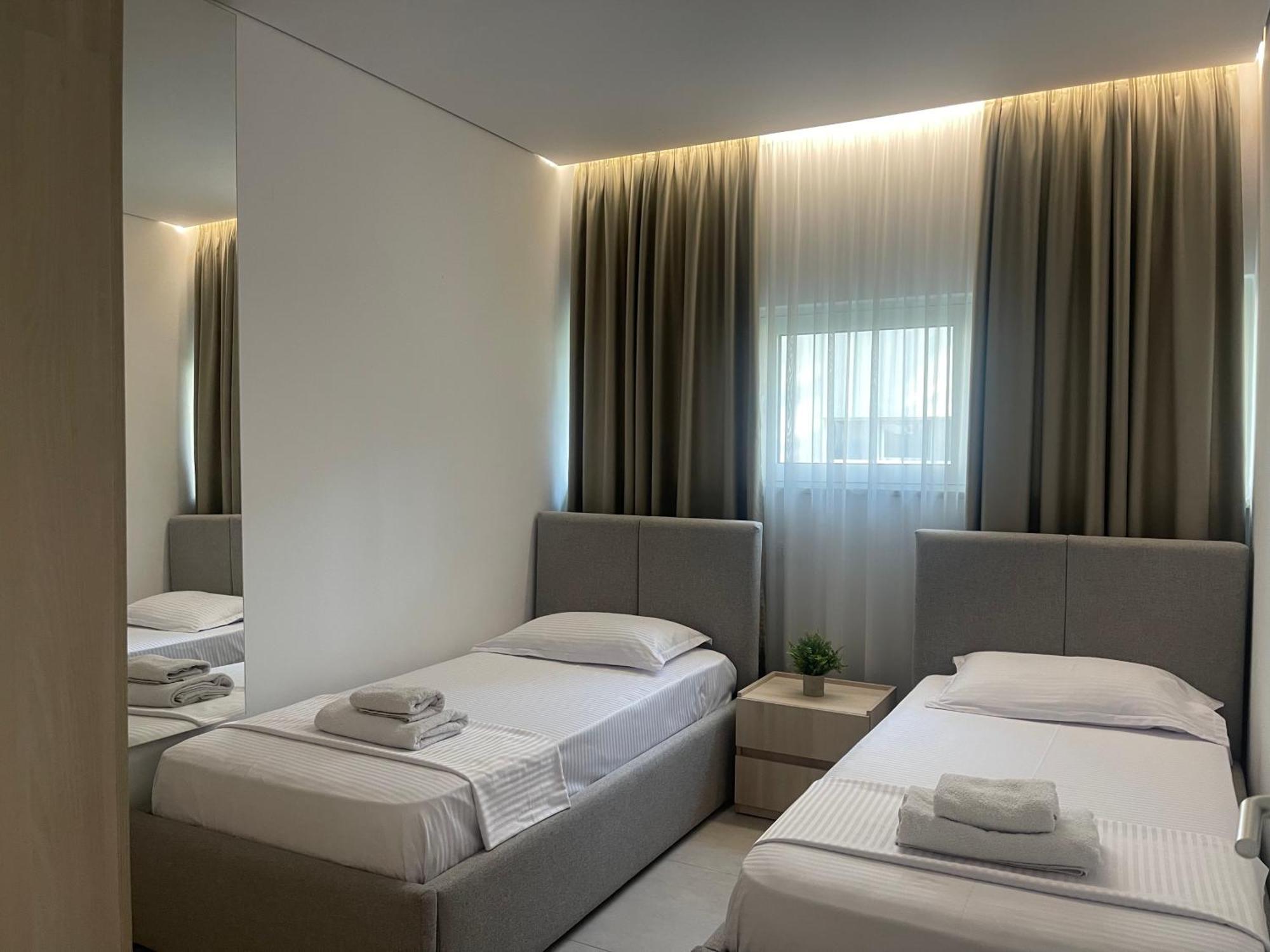 Eme Apartments - Kompleksi San Pietro, Gjiri I Lalzit Дуррес Экстерьер фото