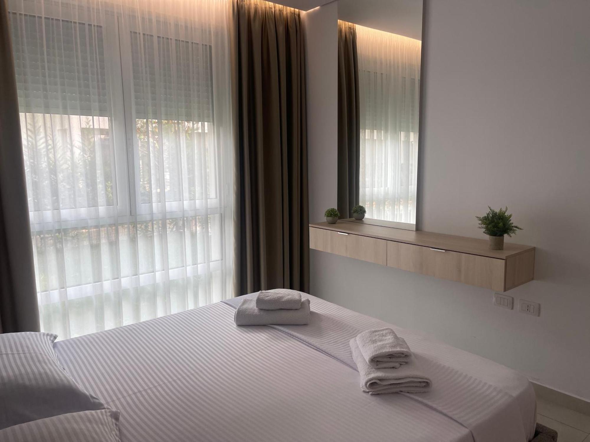 Eme Apartments - Kompleksi San Pietro, Gjiri I Lalzit Дуррес Экстерьер фото