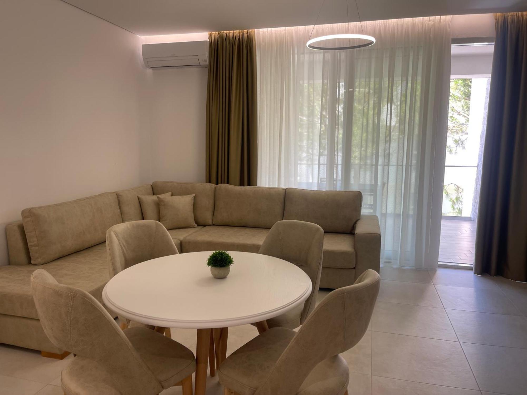 Eme Apartments - Kompleksi San Pietro, Gjiri I Lalzit Дуррес Экстерьер фото
