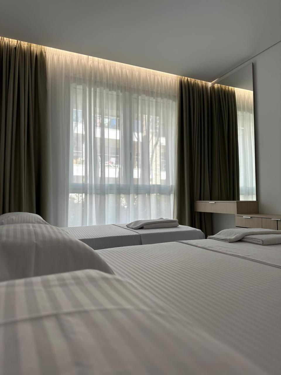 Eme Apartments - Kompleksi San Pietro, Gjiri I Lalzit Дуррес Экстерьер фото