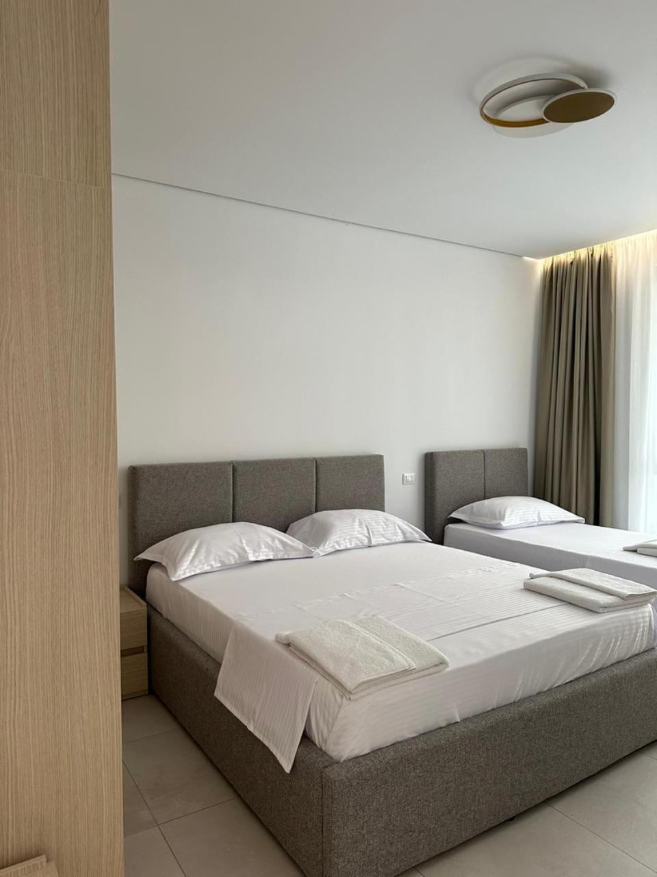 Eme Apartments - Kompleksi San Pietro, Gjiri I Lalzit Дуррес Экстерьер фото
